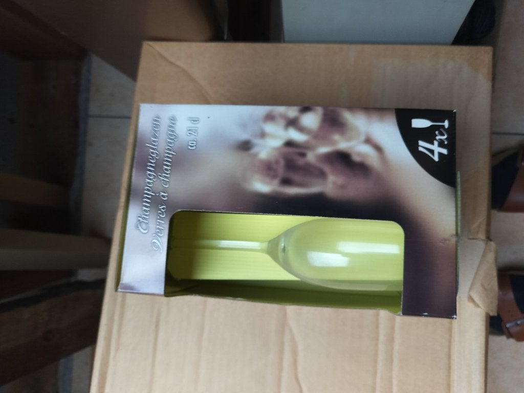 4-delige set Champagneglazen / Verres à champagne (21 cl), Enlèvement ou Envoi, Utilisé