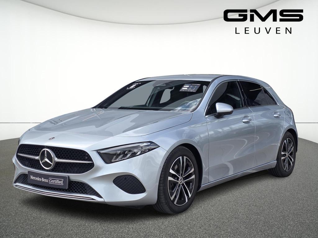 Mercedes-Benz A 180 Business Edition, Gebruikt, 4 cilinders, 136 pk, Leder en Stof