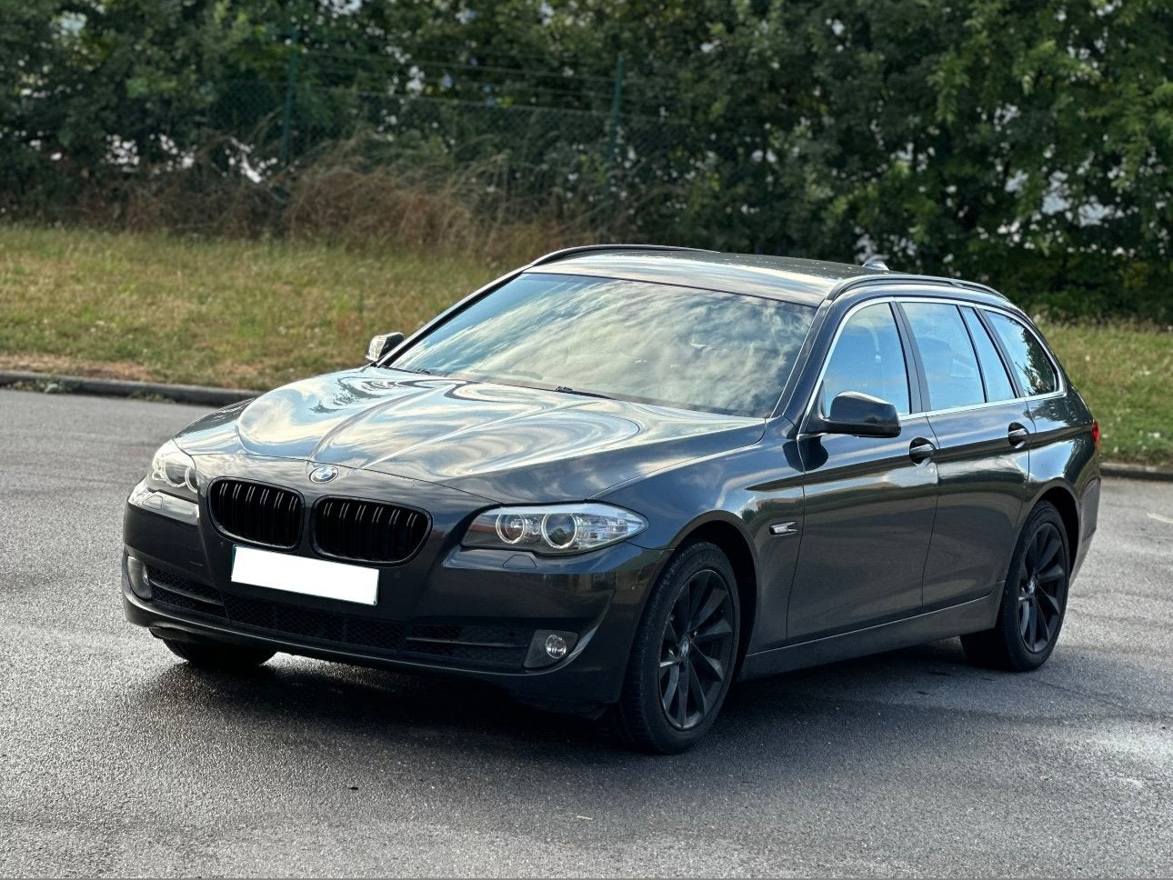 BMW Serie 5 F11 520 D avec controle technique, Autos, BMW, Entreprise, Série 5, Sièges électriques, Diesel, Euro 5, Break, Enlèvement