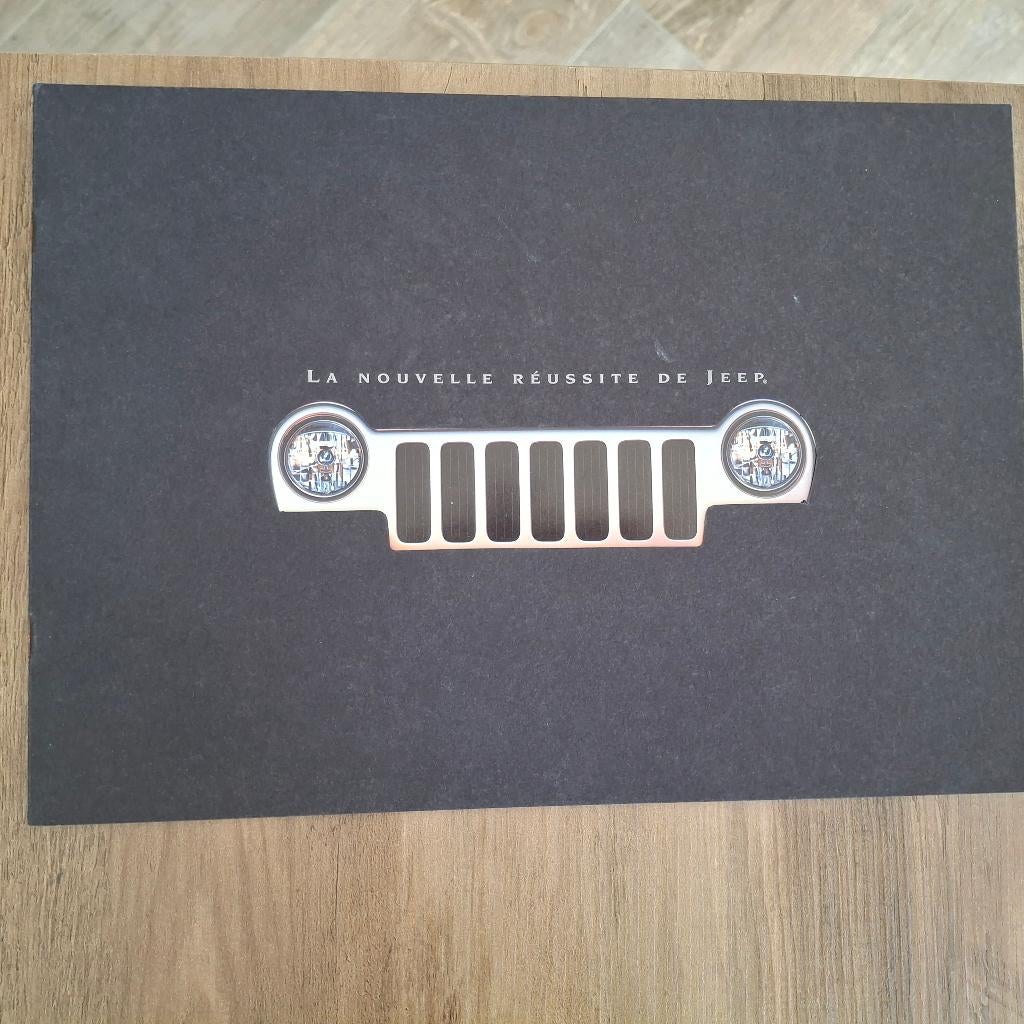 LA NOUVELLE REUSSITE DE JEEP     02/2001, Ophalen of Verzenden, Nieuw, Overige merken