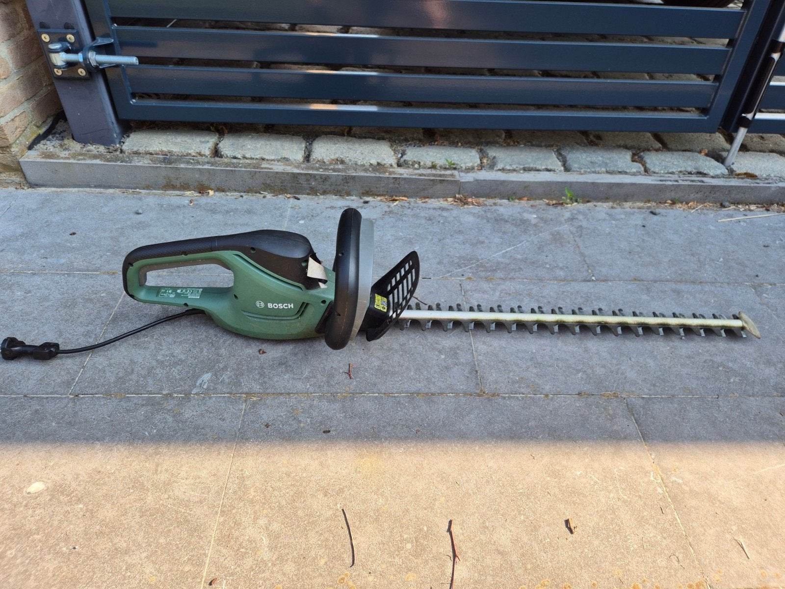 Bosch universal hedgecut 60, Ophalen, Accu