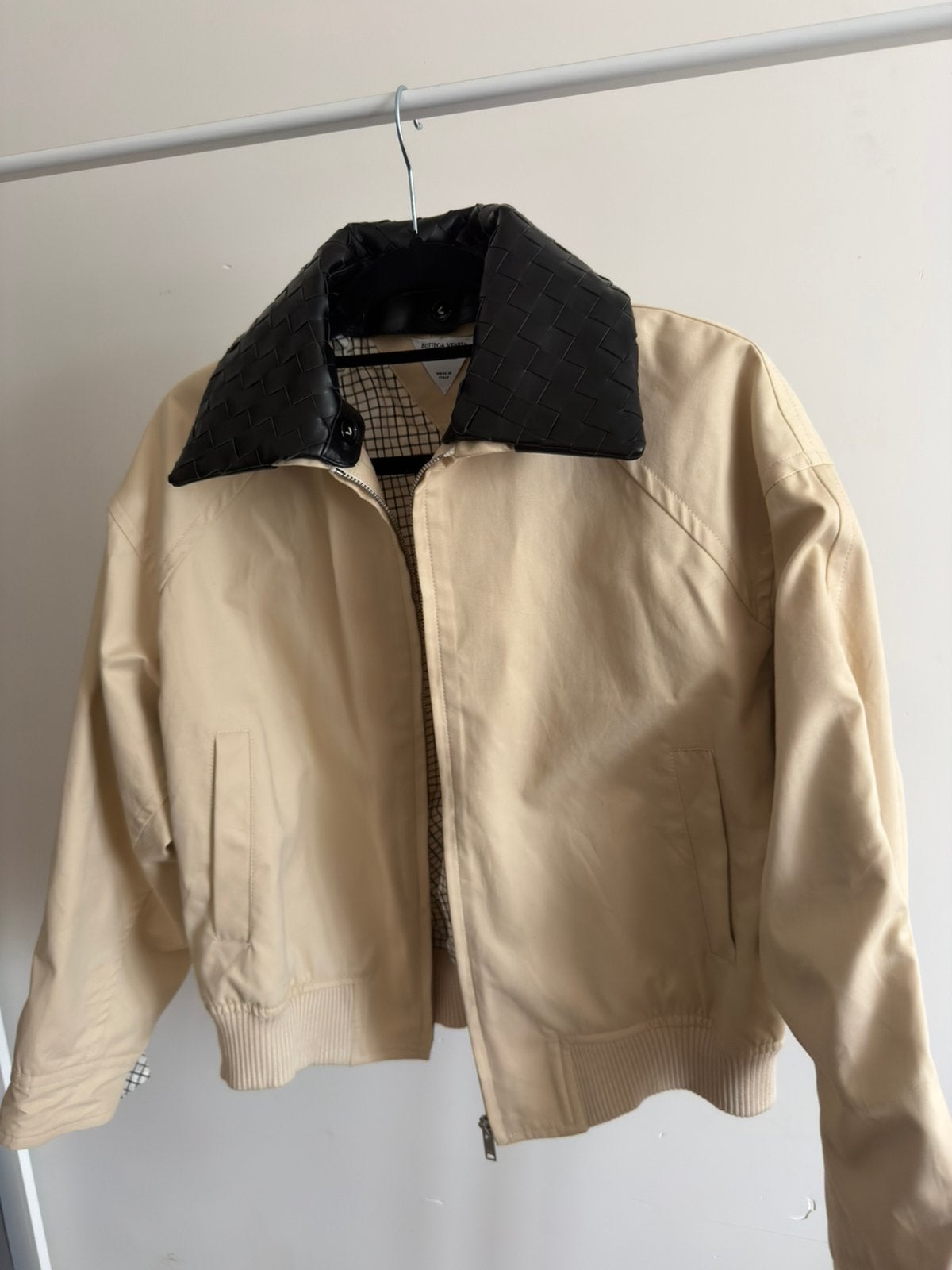 Bottega veneta, Enlèvement ou Envoi
