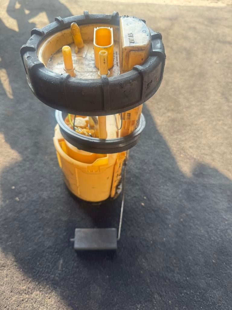 Volkswagen caddy 2011-2017 brandstof pomp, Ophalen, Volkswagen