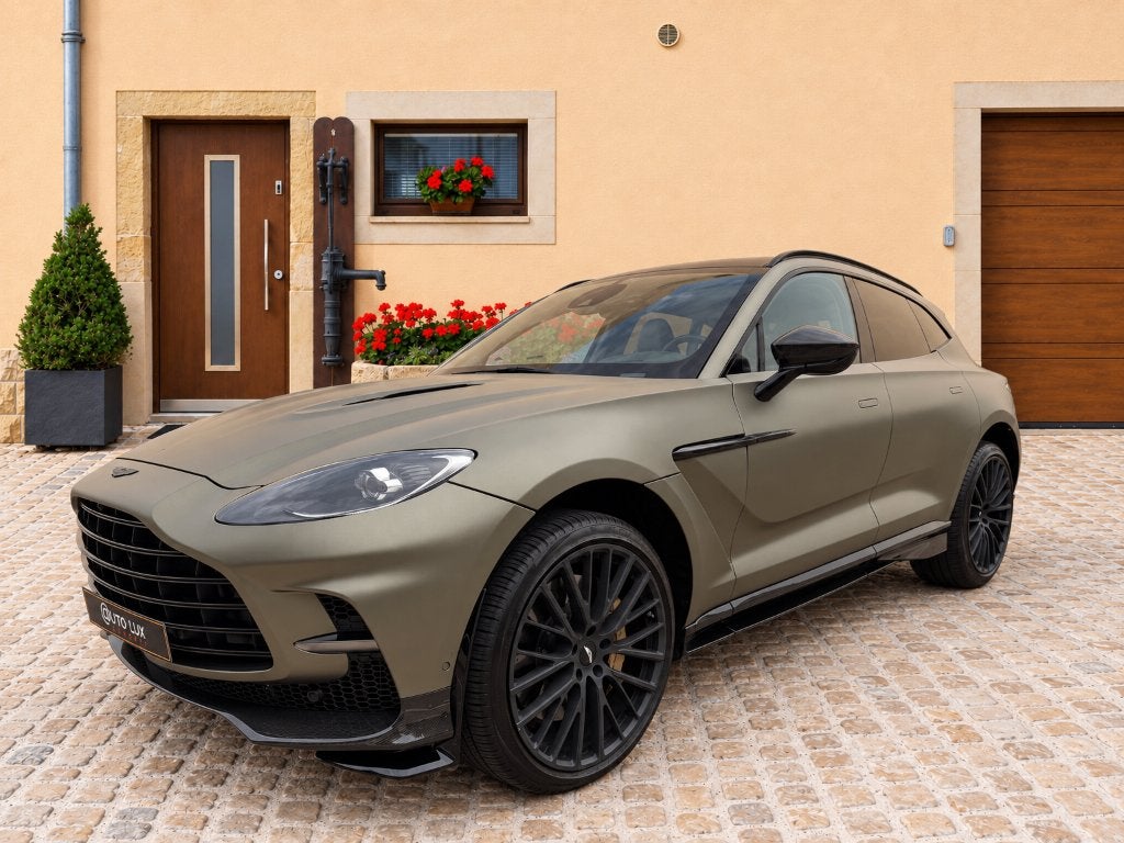 Aston Martin DBX 707, Autos, Achat, Entreprise, Entretenue par le concessionnaire, Noir