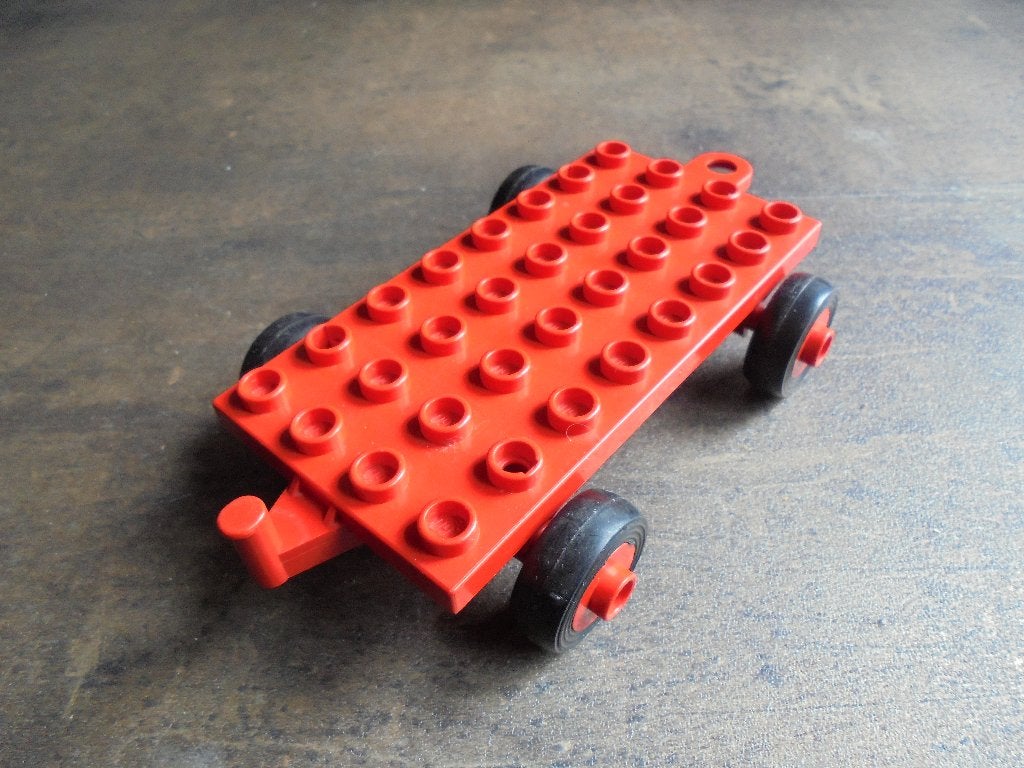 Lego Duplo Car Base 4x8x0,33 & Closed Hitch End(zie foto's)8, Enlèvement ou Envoi, Utilisé, Briques en vrac, Duplo
