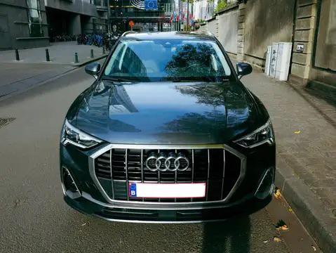 Audi Q3 S-Line Business Edition Daytona-Gris 35 TFSI STronic, Cuir, Argent ou Gris, 1800 kg, Entreprise