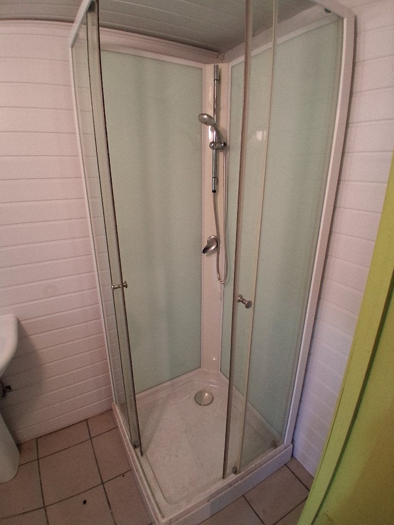 Douche à donner, Enlèvement, Utilisé, Avec douche