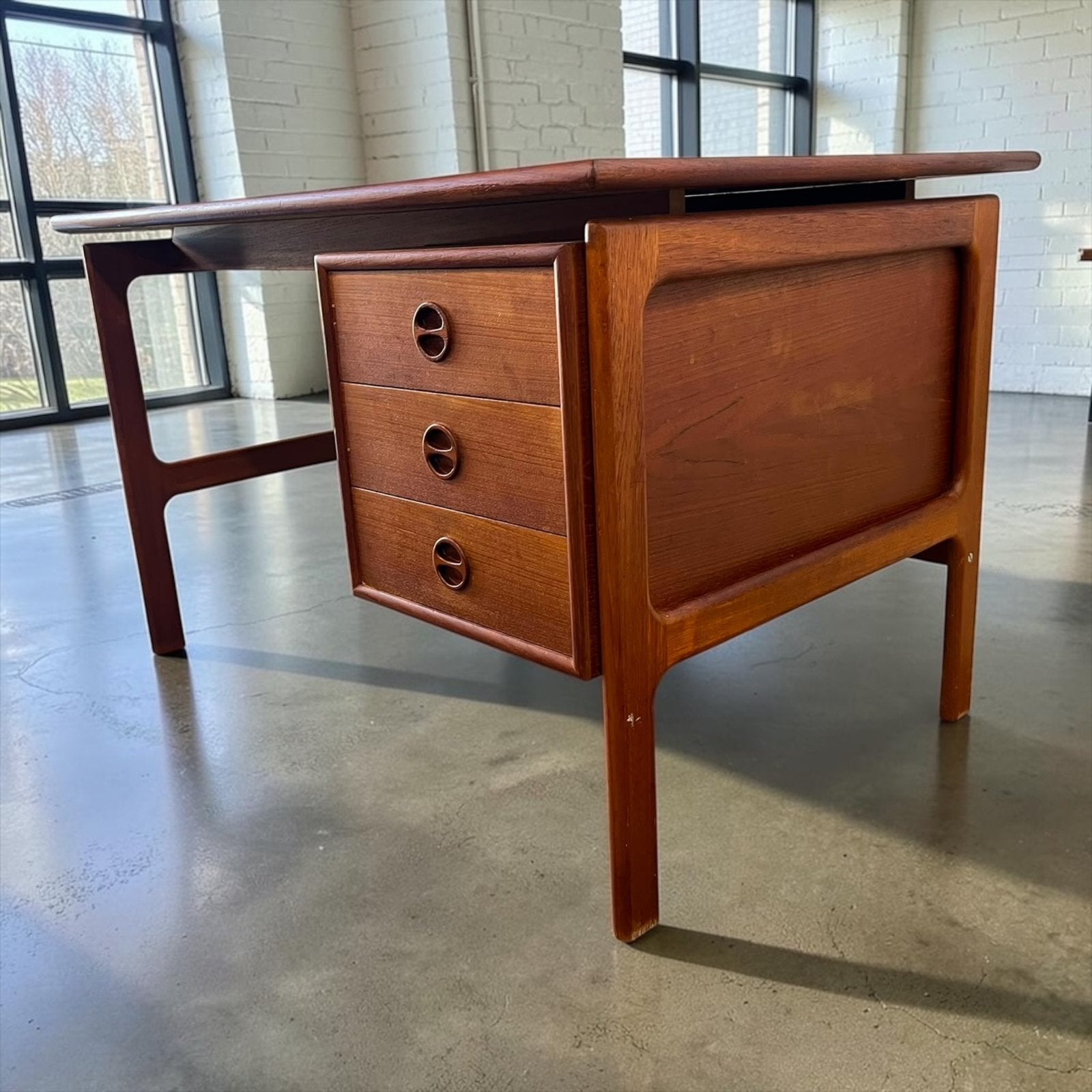 Bureau vintage en bois/lady desk Arne Vodder pour GV Mobler, Maison & Meubles, Bureaux, Utilisé, Vintage, Enlèvement