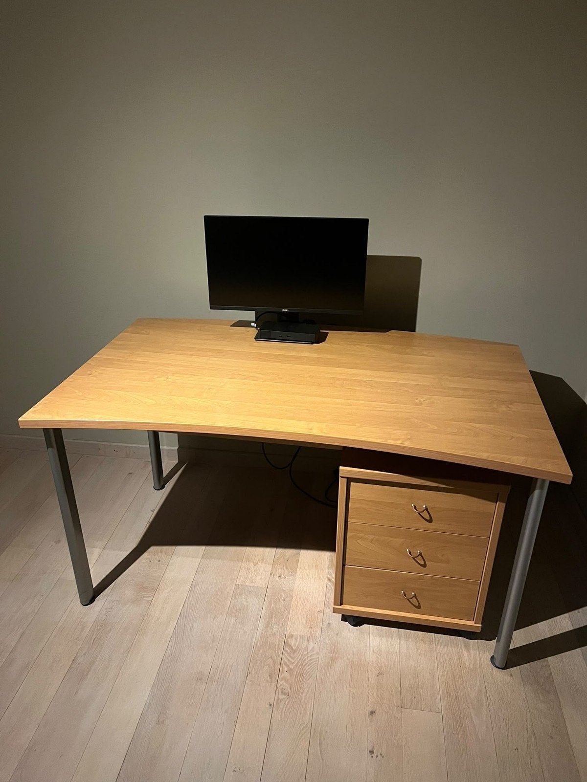 bureel bureau nog als nieuw, Ophalen