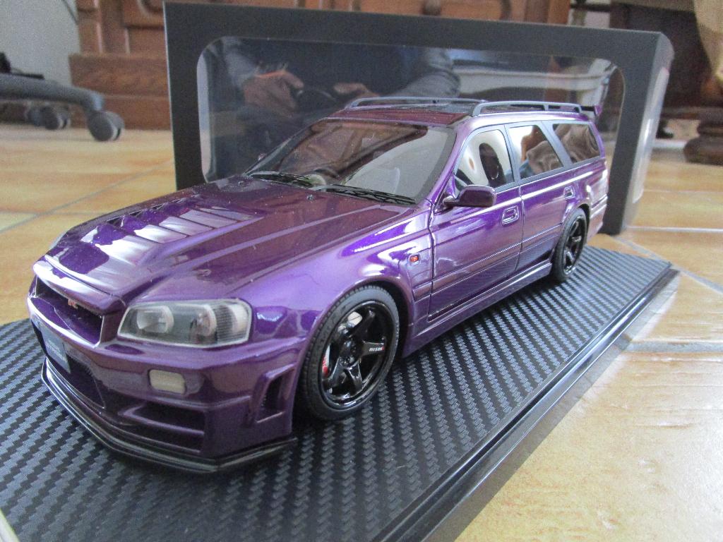 ivy 1:18 nissan stagea met r34 front, Enlèvement ou Envoi, Comme neuf, Voiture, Autres marques