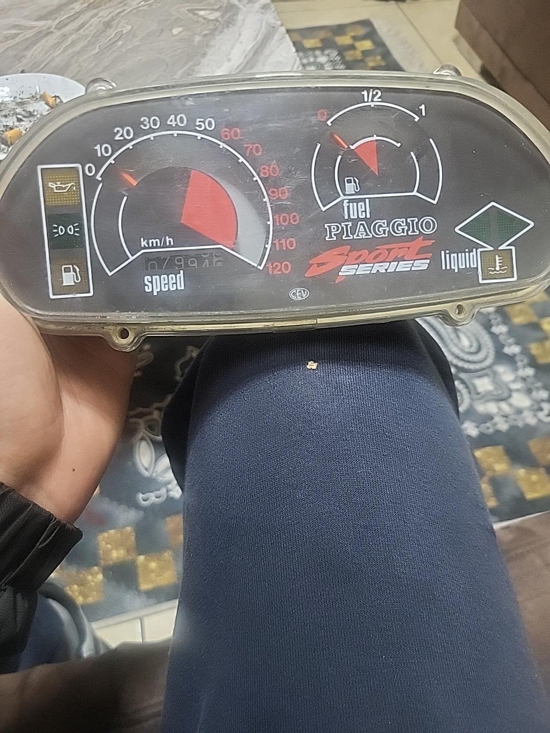 piaggio nrg teler 
 
 niet zeker of dat ok op typhoon past o, Fietsen en Brommers, Ophalen of Verzenden