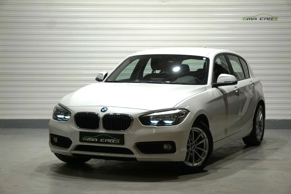 BMW 1 Serie 116 116i Benzine -Airco-5 deurs-PDC-56dkm-Navi-G, Autos, Achat, Entreprise, Boîte manuelle, Noir
