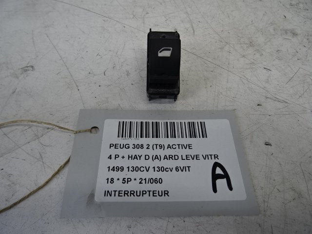 COMMUTATEUR 308 (L3 / L8 / LB / LH / LP) (96762292ZD), Kontakt-peugeot@peugeot.com, Utilisé, Peugeot Deutschland GmbH, Bahnhofsplatz
65423  Rüsselsheim, DE