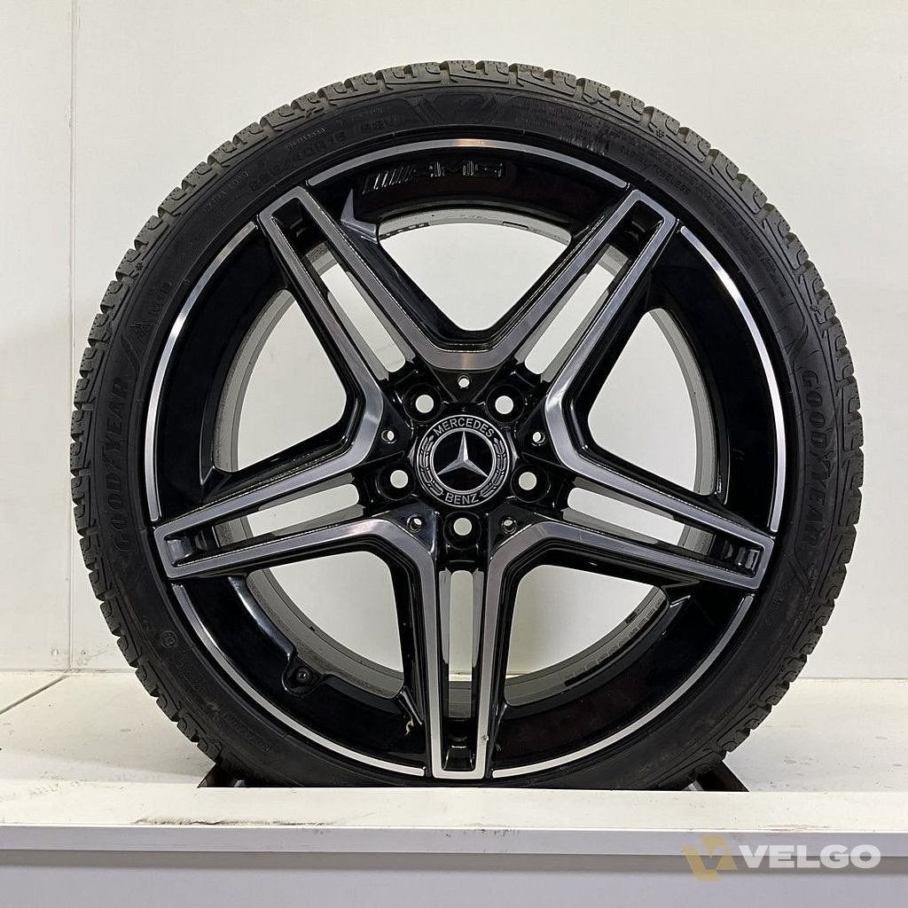MERCEDES A, B CLA KLASSE W177 W247 C118 SET VELGEN + WINTERB, 18 inch, Gebruikt, -, -