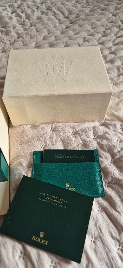 Rolex submariner date 2021 41mm, Handtassen en Accessoires, Horloges | Heren, Ophalen, Polshorloge, Zo goed als nieuw, Goud