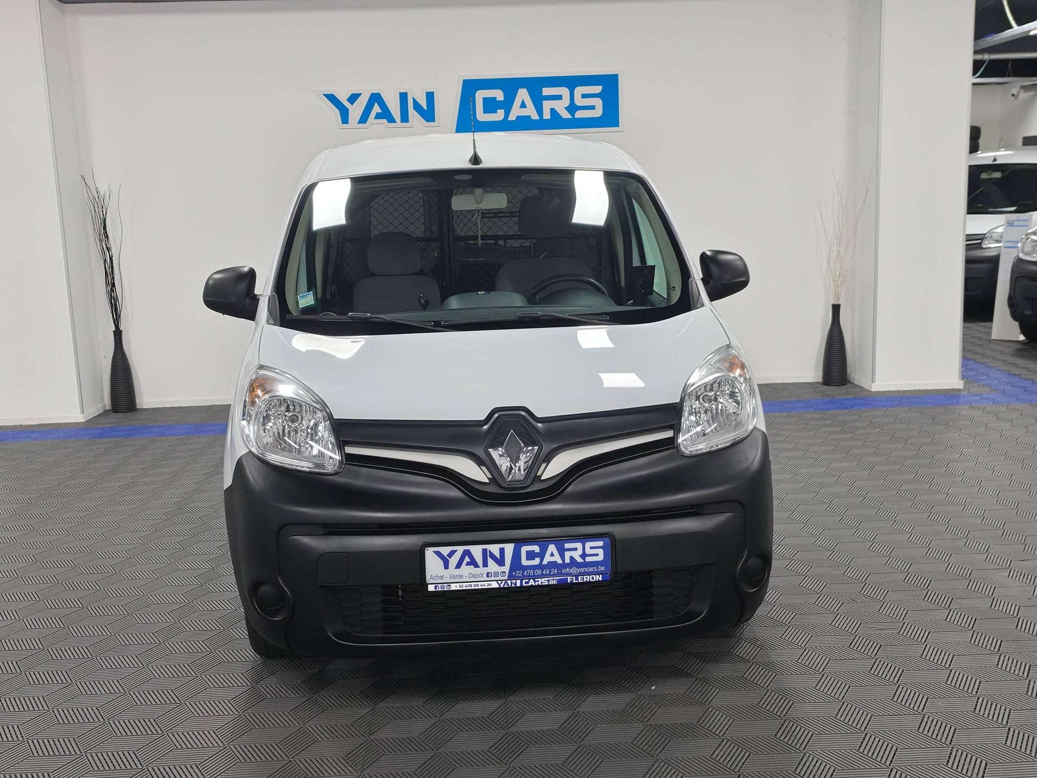 Renault Kangoo MOINS DE KM DU LOT | 31 000km | Distribution, Achat, Entreprise, 1481 kg, 5 portes