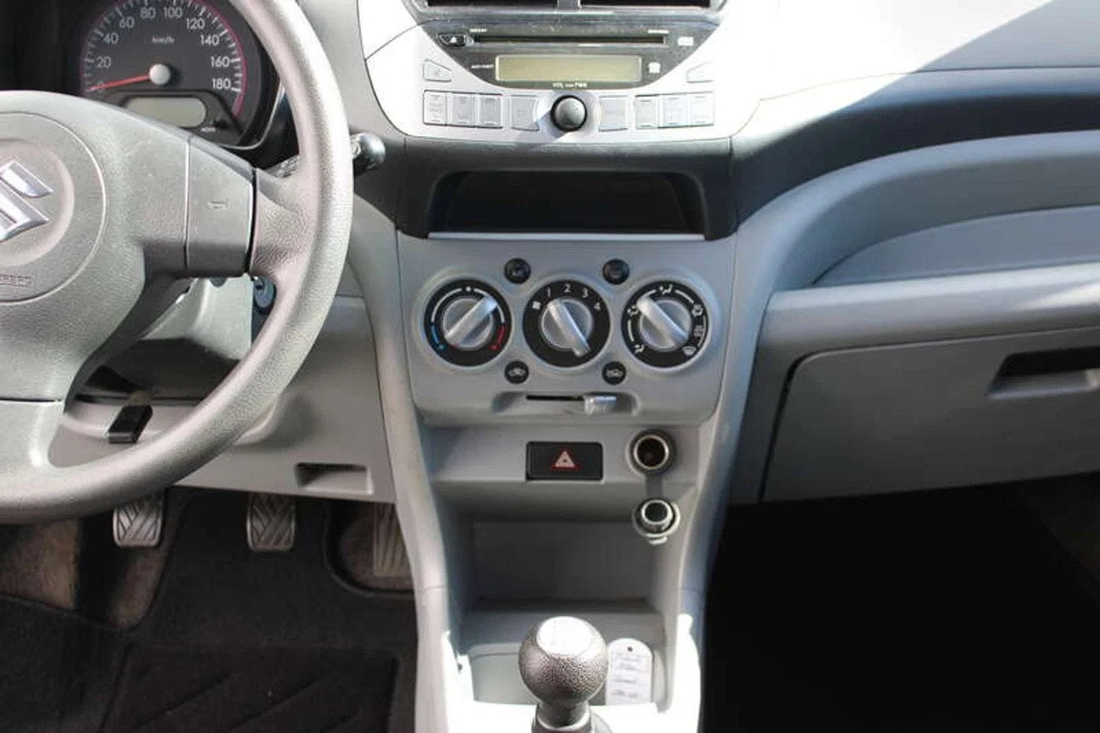 Suzuki Alto Alto 1.0i GL Airco San (bj 2011), Auto's, 103 g/km, Bedrijf, 3 cilinders, https://public.car-pass.be/vhr/f40ca347-d737-41a6-ae1e-17f6245721a8