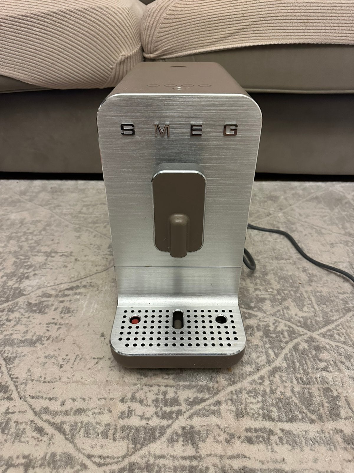 SMEG MACHINE A GRAIN - BCC01TPMEU, Autres modèles, Réservoir d'eau amovible, Café en grains, Comme neuf