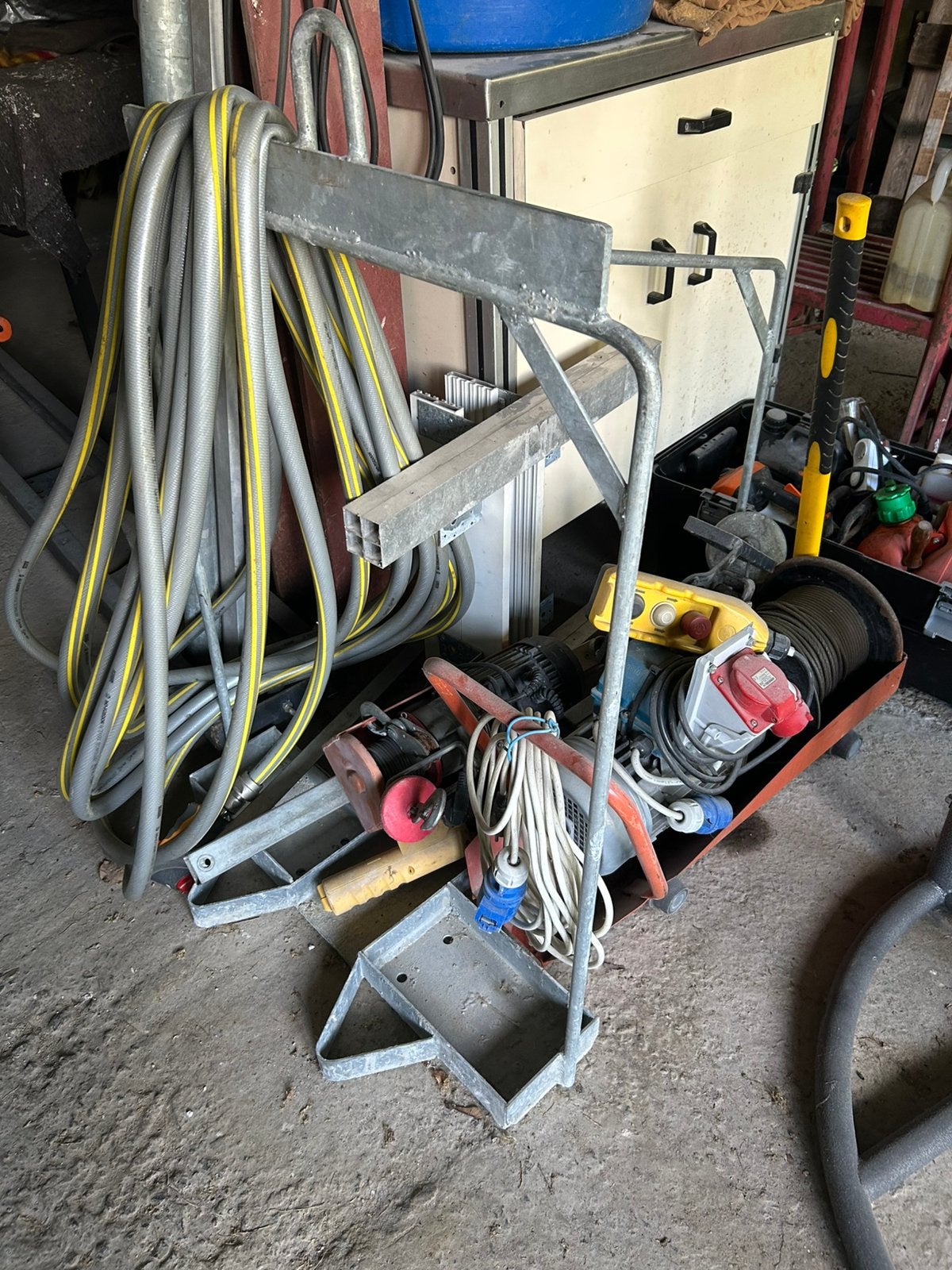 Mon charge pour brouette, Enlèvement, Utilisé
