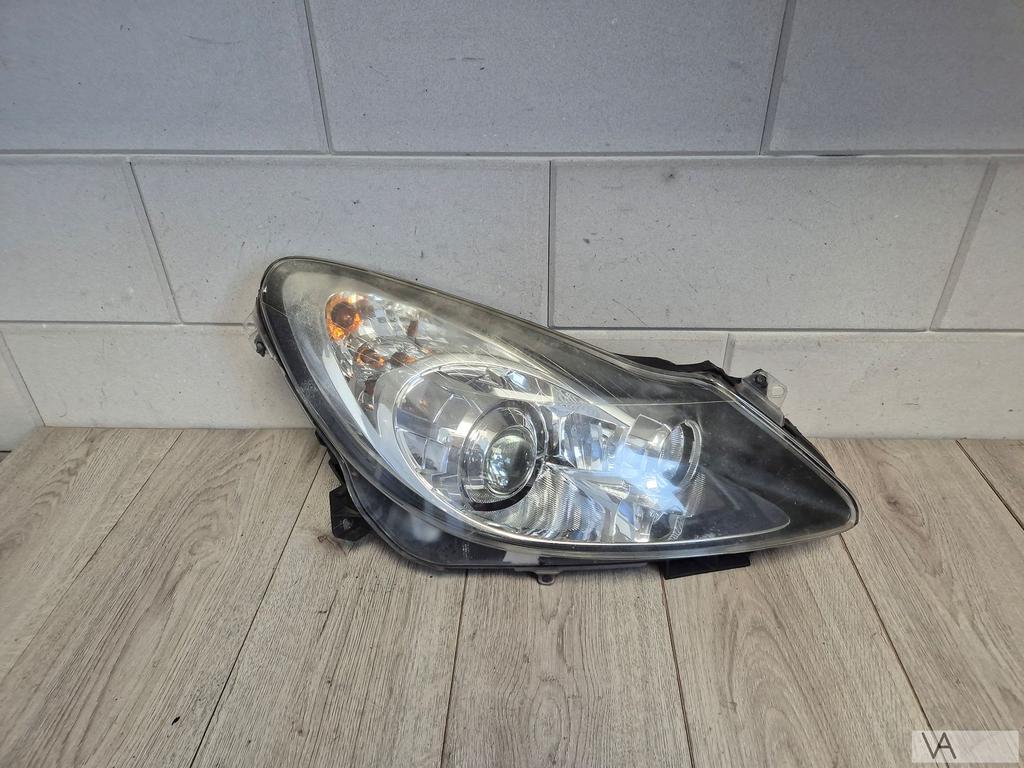 Opel Corsa D 2006 - 2010 koplamp rechts AFL 13186386 €100, Auto-onderdelen, Verlichting, Opel, Gebruikt, Ophalen of Verzenden