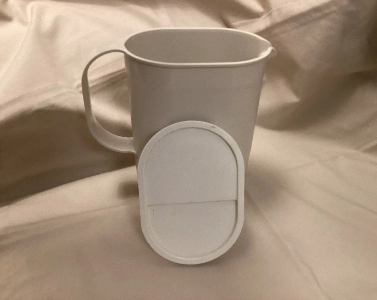 Tupperware kannetje, Ophalen of Verzenden, Met deksel