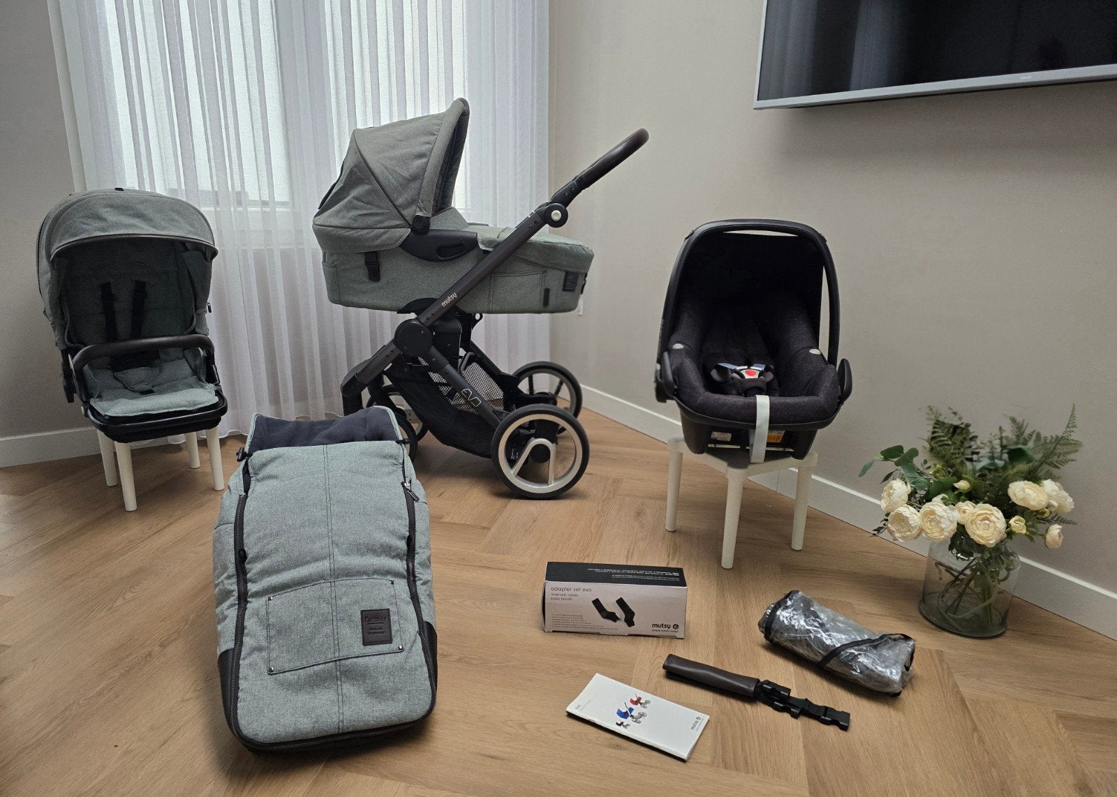 Complete 3in1 kinderwagen mutsy evo luxe farmer mist edition, Enfants & Bébés, Poussettes & Combinaisons, Comme neuf, Poussette