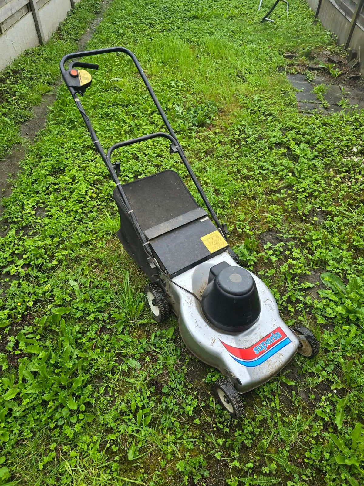 Electrich grasmachine, Jardin & Terrasse, Tondeuses à gazon, Enlèvement, Utilisé