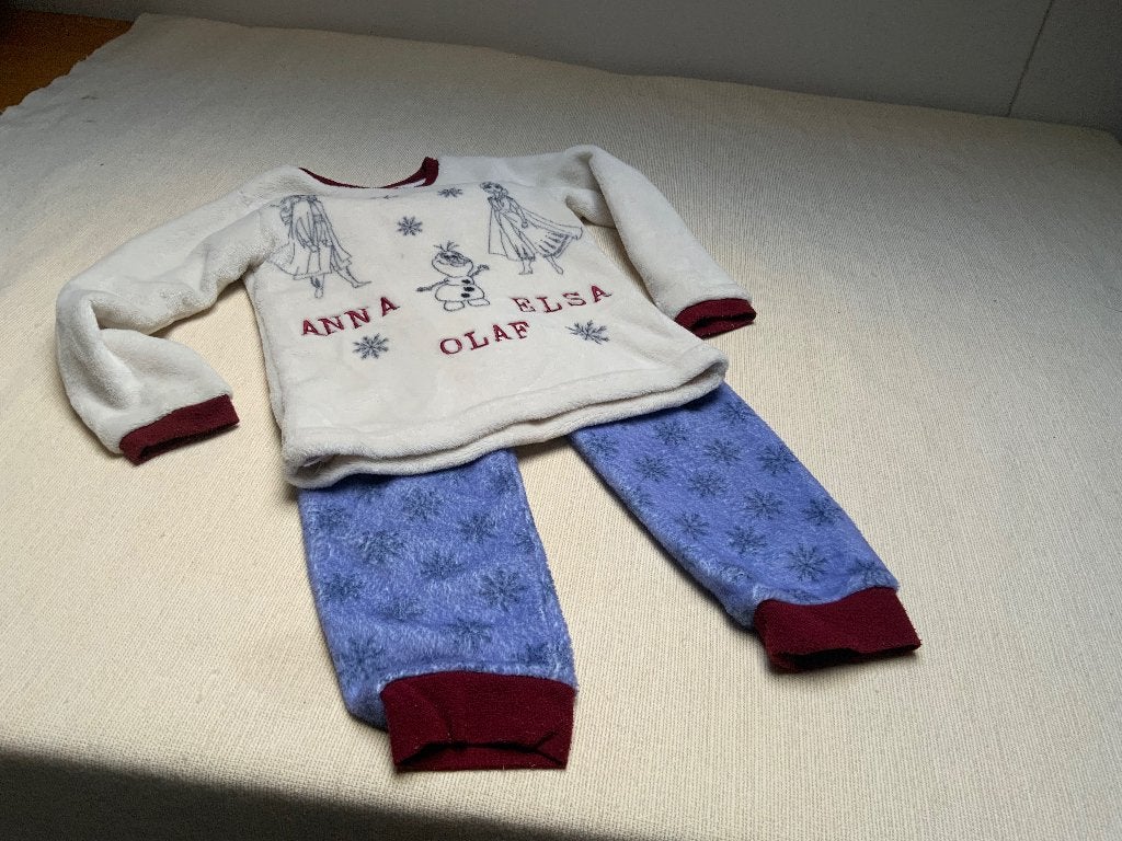 Winterpyjama Frozen - M104, Kinderen en Baby's, Nacht- of Onderkleding, Gebruikt, Disney Frozen, Meisje