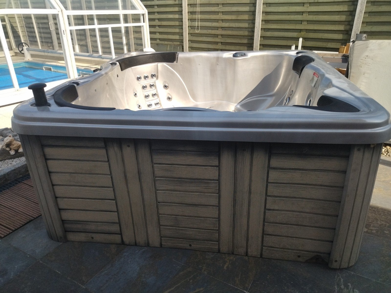 Gratis jacuzi voor 6 personen zonder pomp en verwarming, Tuin en Terras, Ophalen, Filter