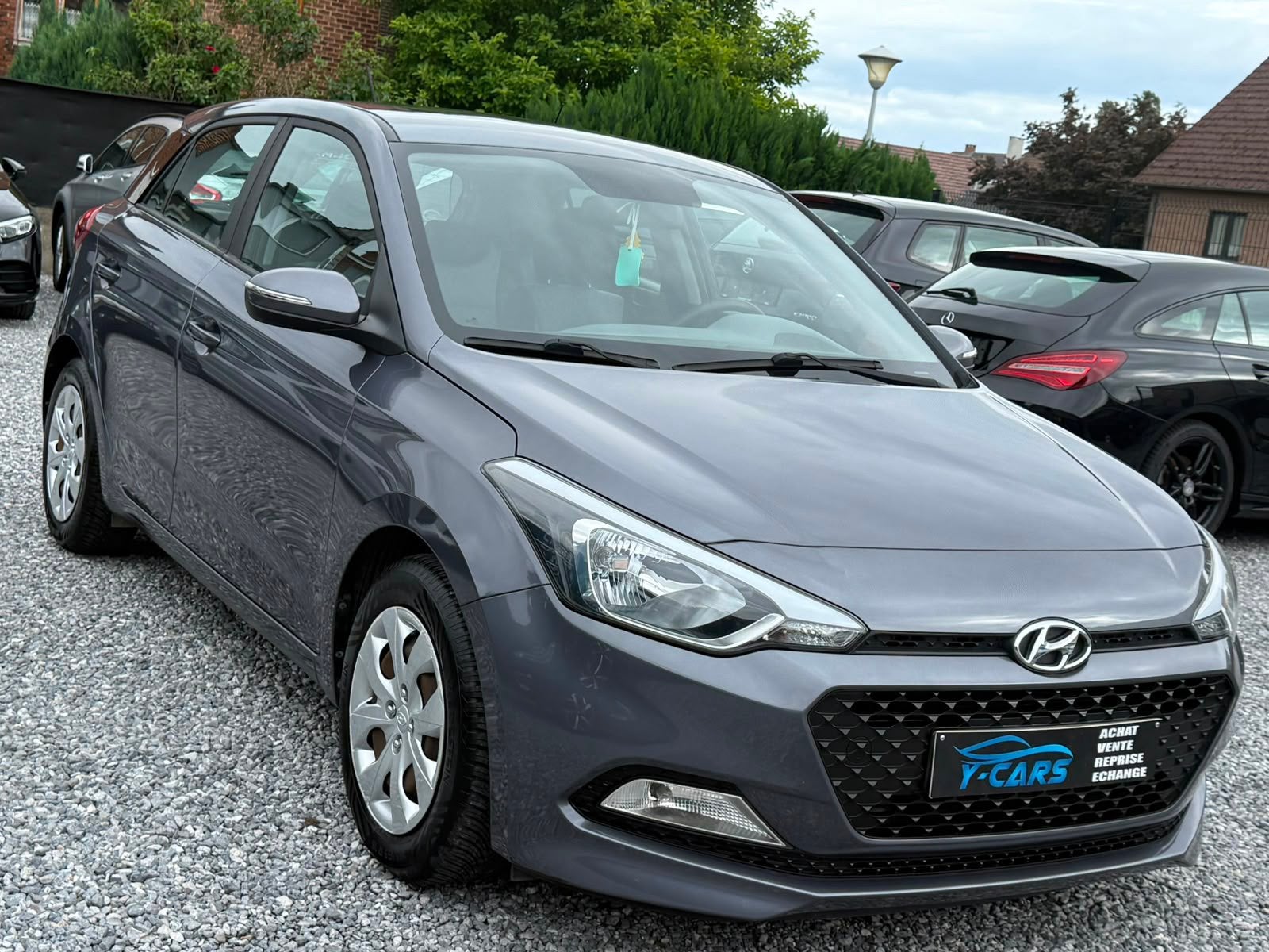 HYUNDAI i20 // NAVI,CLIM,…//GARANTIE 12MOIS, Autos, Hyundai, Argent ou Gris, Achat, Euro 6, Entreprise