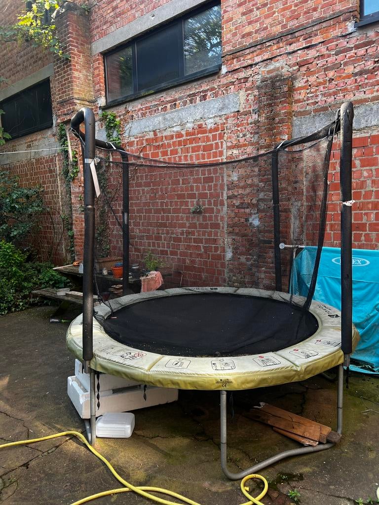 Trampolin gratis, Enlèvement, Utilisé