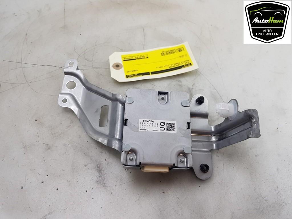 DIVERS Corolla Touring Sport (E21 / EH1) (|8657212170|), Utilisé, Toyota