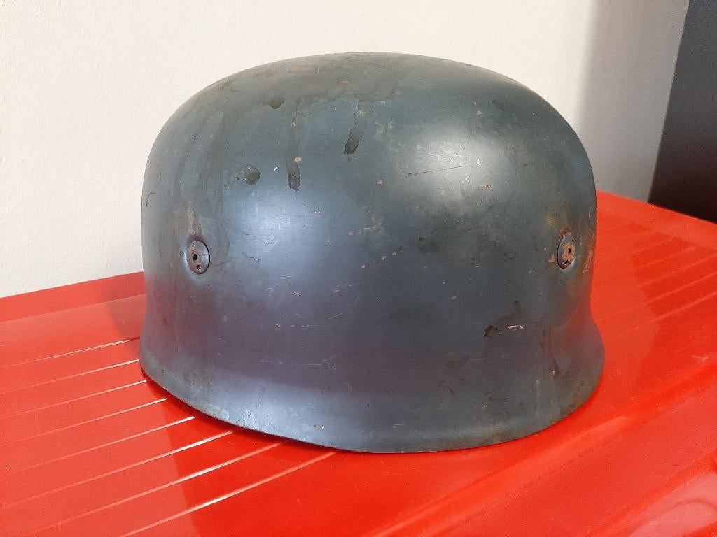 Falschirmjager helm, Ophalen