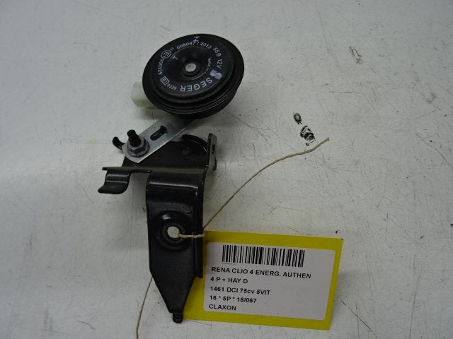 AVERTISSEUR/KLAXON Renault Clio IV (5R) (01-2012/08-2021), Utilisé, Renault