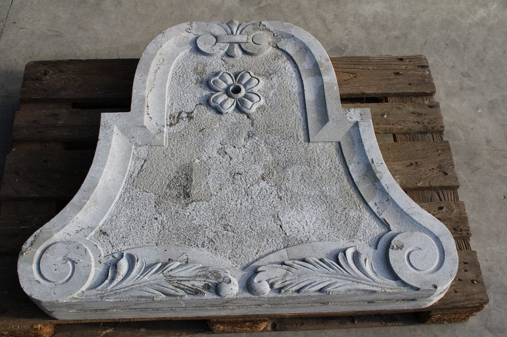 fronton , jet d eau en pierre bleu ., Jardin & Terrasse, Pièces d'eau & Fontaines, Comme neuf, Fontaine, Pierre, Enlèvement
