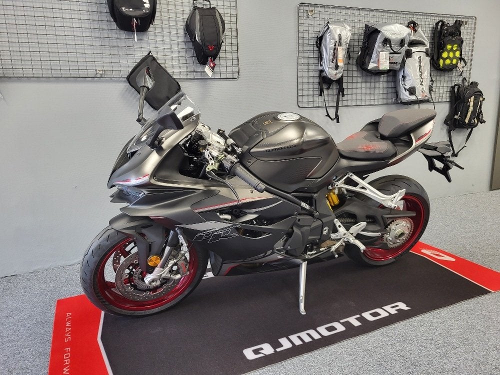 QJ Motor SRK 921 RR, Motorrijbewijs A, 921 cc, Sport, Meer dan 35 kW