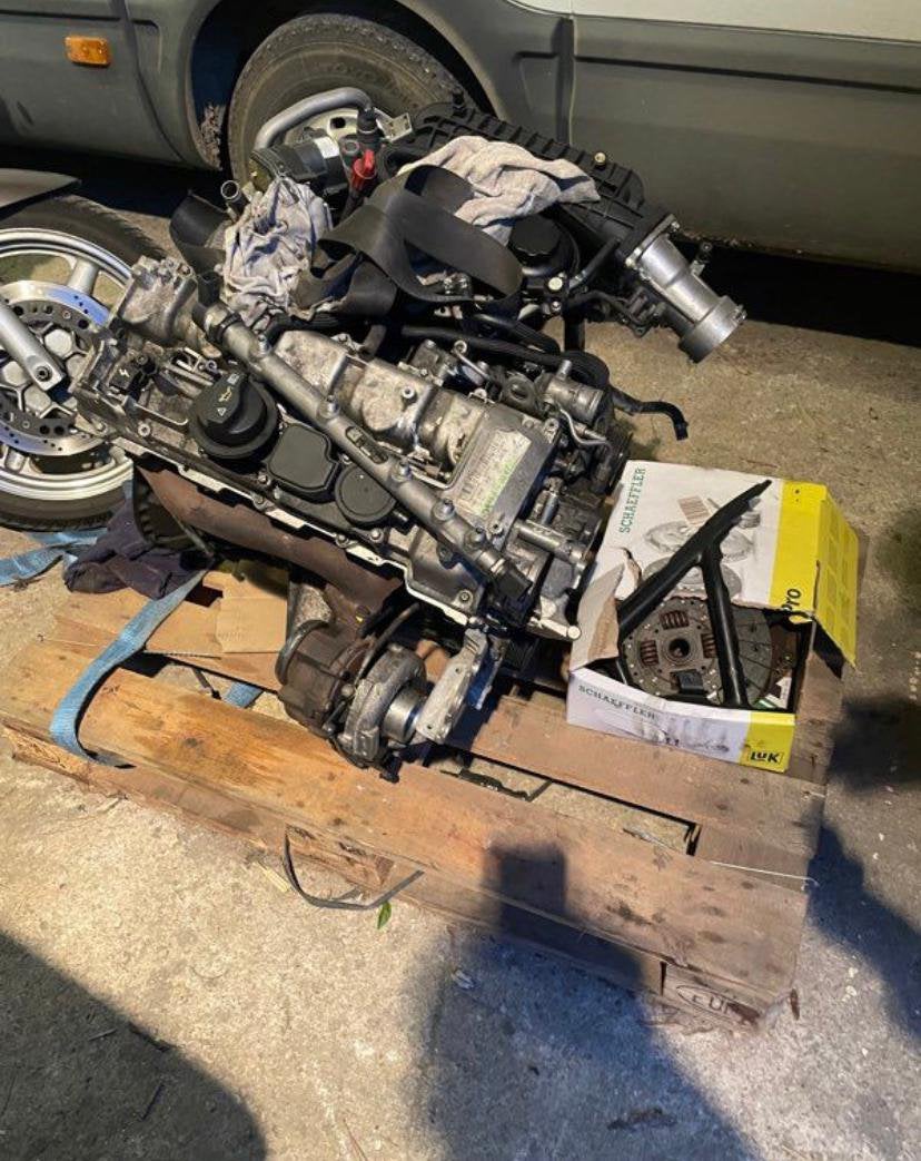 Toute pieces moteur Mercedes w204, Enlèvement ou Envoi