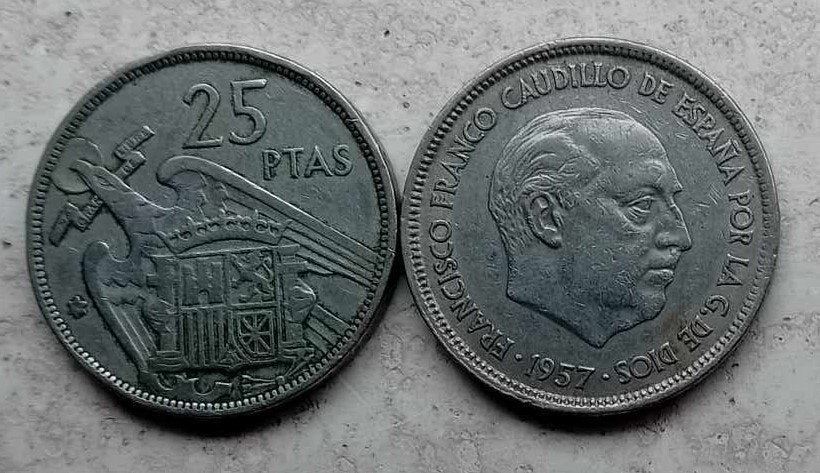 25 peseta’s 1957 (Franco), Ophalen of Verzenden, Losse munt