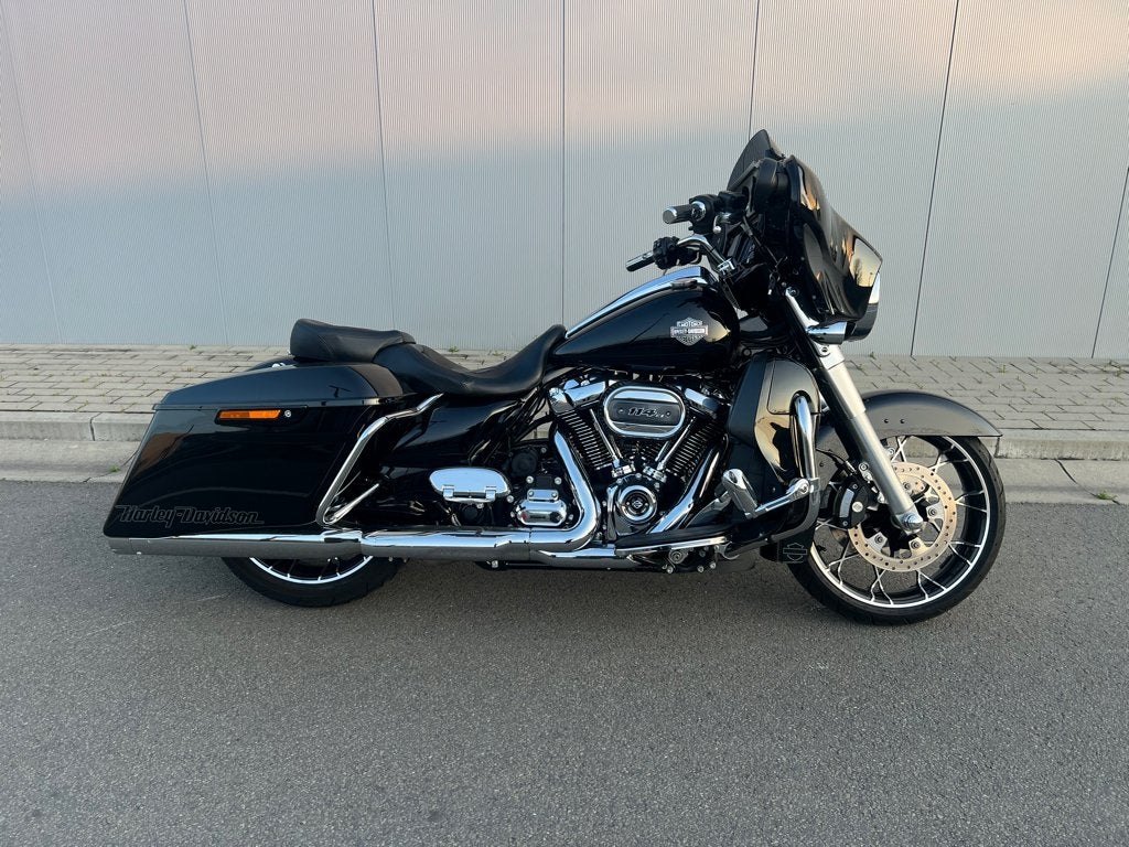 STREET GLIDE SPECIAL  114 - Vance & Hines -, Motos, Poignées chauffantes, Entreprise, Occasion, Plus de 35 kW