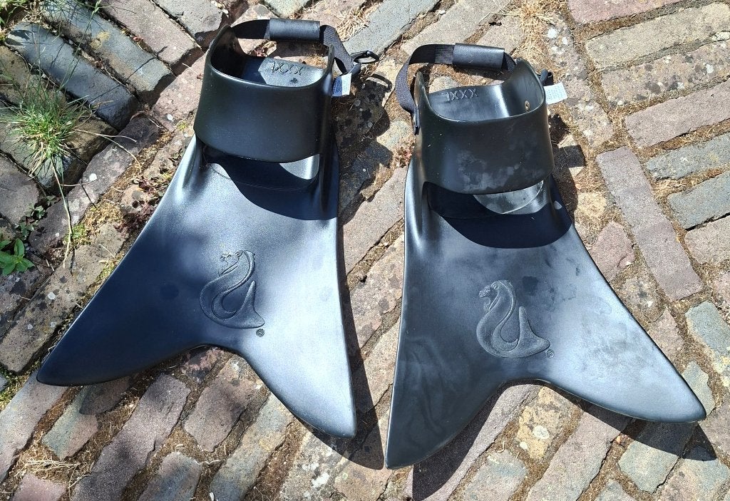 Force Fins Pro, Sports nautiques & Bateaux, Plongée, Enlèvement ou Envoi, Comme neuf, Palmes de natation ou de plongée