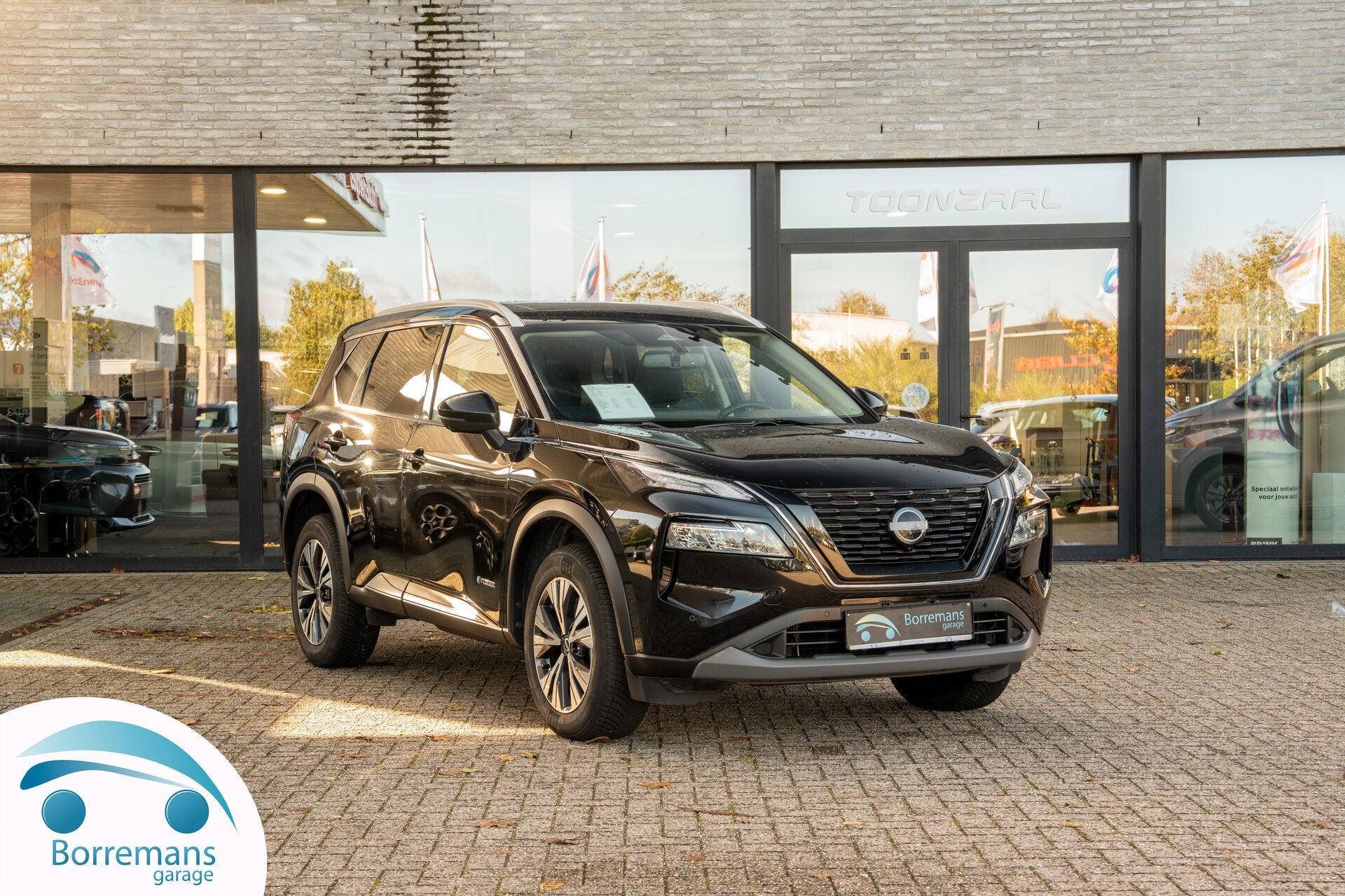 Nissan X-Trail e-POWER Connecta | Panoramadak | Camera | Bl, Auto's, 0 kg, Adaptive Cruise Control, Zwart, 5 zetels