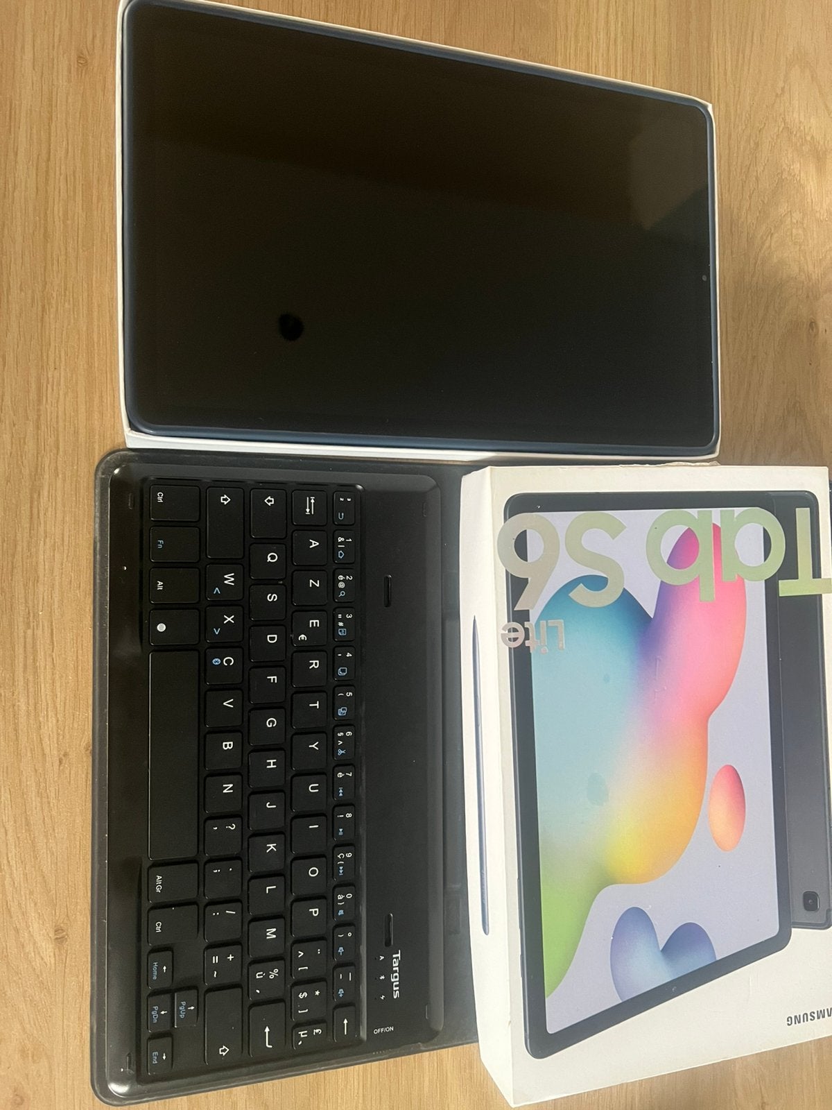 Samsung Galaxy Tab S6 Lite 64 GB Bluetooth Toetsenbord Hoes, Computers en Software, Android Tablets, Ophalen, Zo goed als nieuw