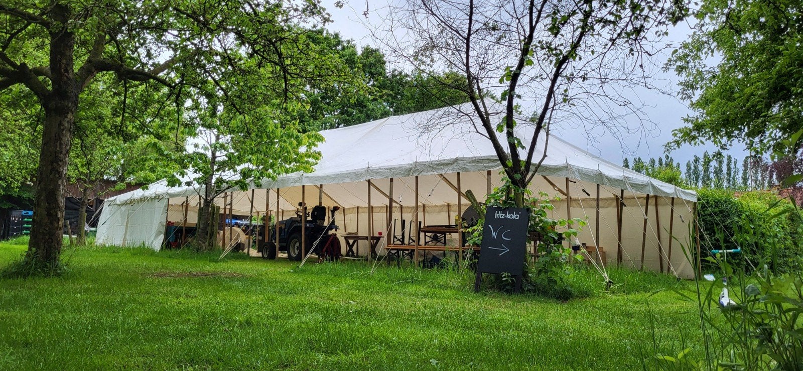 feesttent te koop, spantent, stretchtent, Comme neuf, Enlèvement, 6 mètres ou plus, 2 mètres ou plus