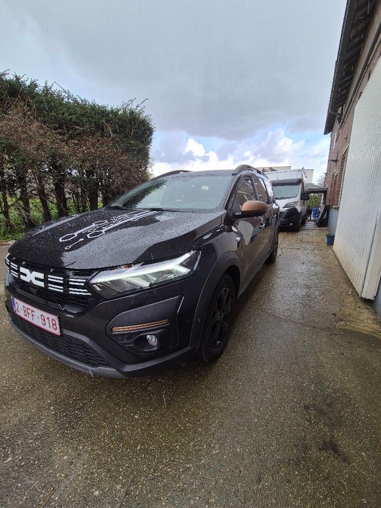 Dacia jogger 7 plaatsen, Voorwielaandrijving, Euro 6, Alcantara, Overige kleuren