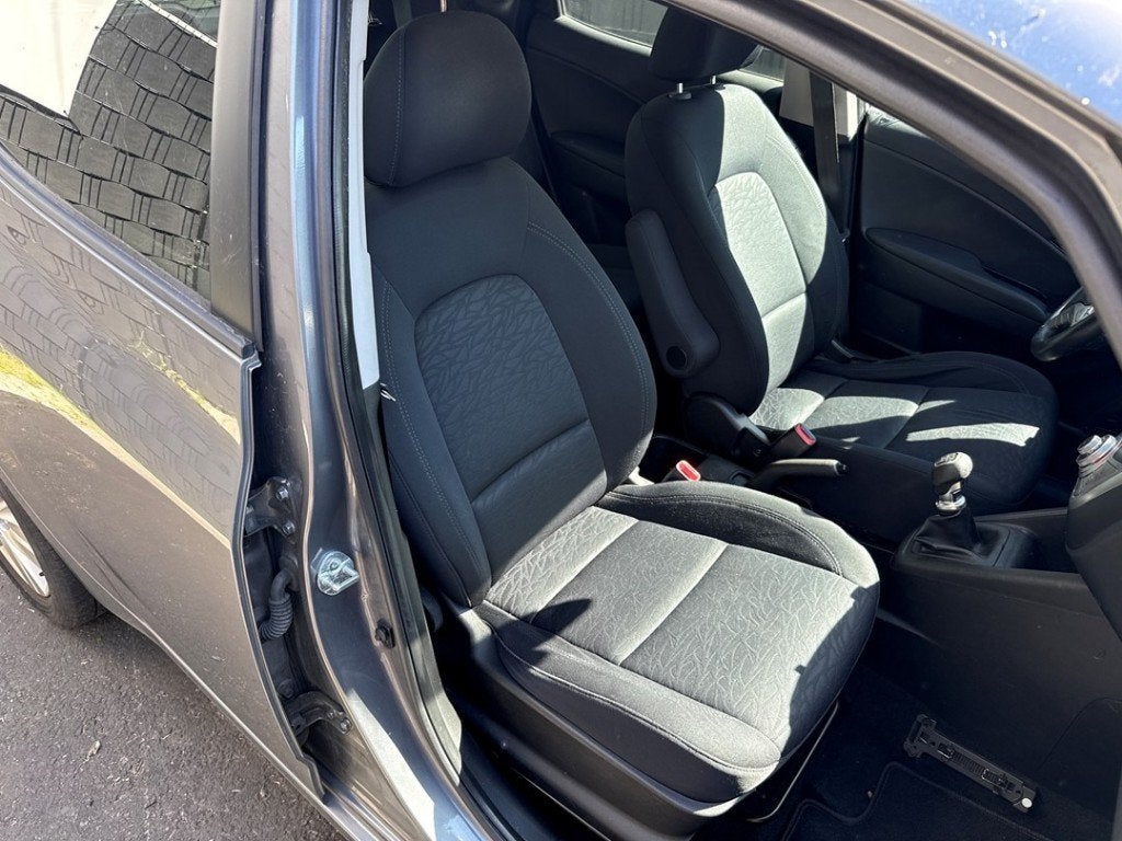 SIEGE AVANT DROIT ( PASSAGER ) Hyundai iX20 (JC), Hyundai Motor Deutschland GmbH, Kaiserleipromenade 5
63067  Offenbach am Main, DE