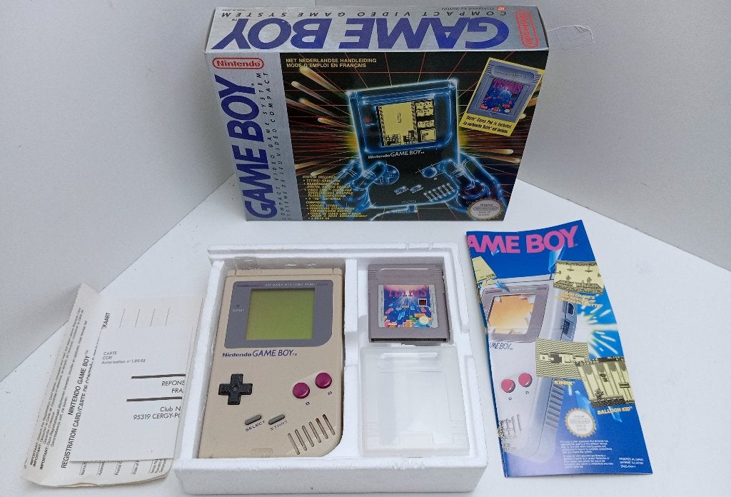 CONSOLE DE JEU EN BOÎTE NINTENDO GAME BOY TETRIS, Consoles de jeu & Jeux vidéo, Enlèvement ou Envoi, Utilisé