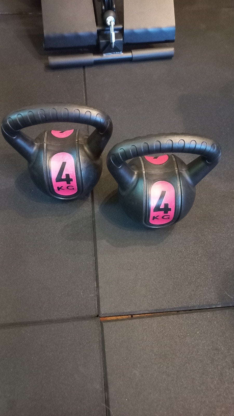Kettlebells 4kg, Sports & Fitness, Golf, Enlèvement