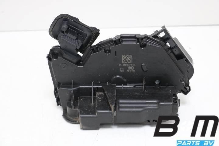 Portierslot rechtsvoor VW Passat B8 5TB837016, Utilisé