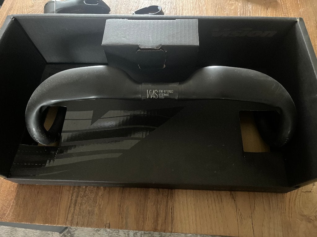 Specialized Venge ViAS AeroFly cockpit 40 cm + Garmin-mount, Fietsen en Brommers, Ophalen, Gebruikt, Stuur, Carbon