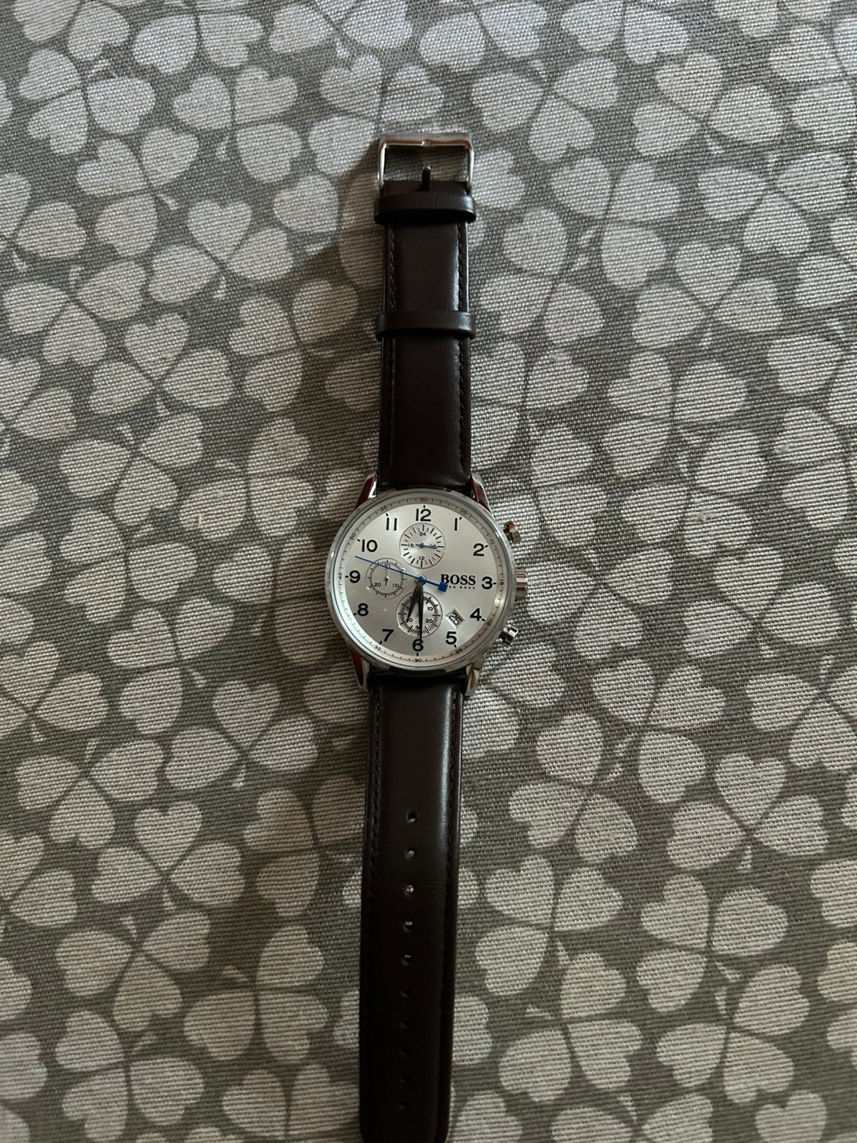 Hugo Boss Men's Navigator Classic 44mm Brown Leather, Handtassen en Accessoires, Horloges | Heren, Ophalen, Zo goed als nieuw